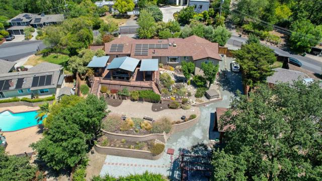 25 Adeline Drive, Walnut Creek CA: https://media.crmls.org/mediaz/445eb3ea-e806-481a-be82-ca91d054128f.jpg