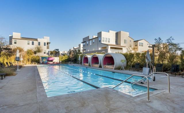 10411 Walden Way, San Diego CA: https://media.crmls.org/mediaz/445f2109-7f75-4428-910d-62a361b38c3d.jpg