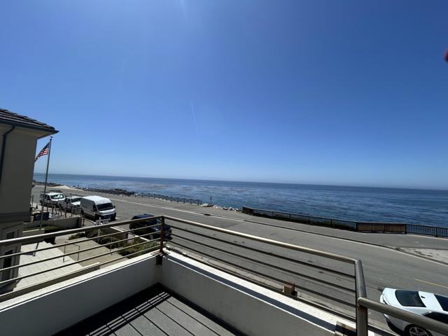 944 W West Cliff Drive, Santa Cruz CA: https://media.crmls.org/mediaz/445f35c1-c655-4e92-a646-2b4ad853e8c5.jpg