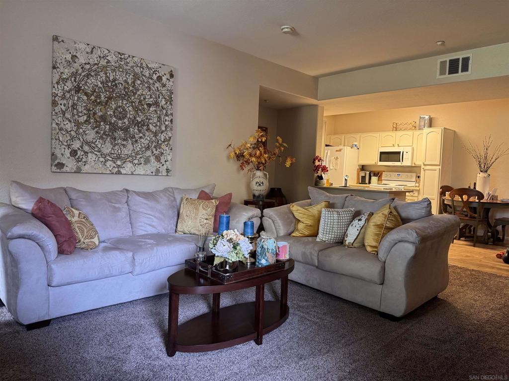MLS #250020117SD image #1