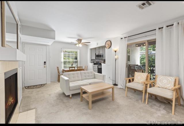 10331 Azuaga St, San Diego CA: https://media.crmls.org/mediaz/445fc8a6-3951-42c6-be63-2d6edf59a491.jpg