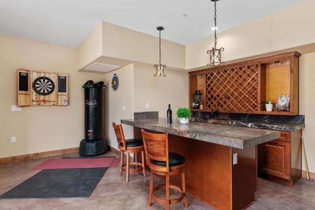 18585 Deer Valley Estates, Poway CA: https://media.crmls.org/mediaz/44600a9c-c23c-481c-a11d-1f0d4c5ff106.jpg