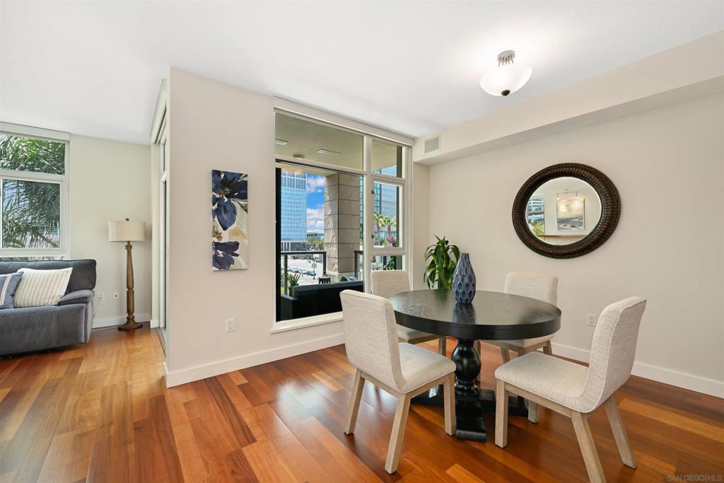 1199 Pacific Hwy - photo 6