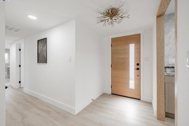 1367 Cordelia Ave, San Jose CA: https://media.crmls.org/mediaz/4461c7a0-7ca5-4673-a525-a5edacf5f991.jpg