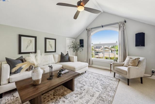1617 Campesino Ct., Alamo CA: https://media.crmls.org/mediaz/4461f385-d244-48d5-865e-85e0c794467a.jpg