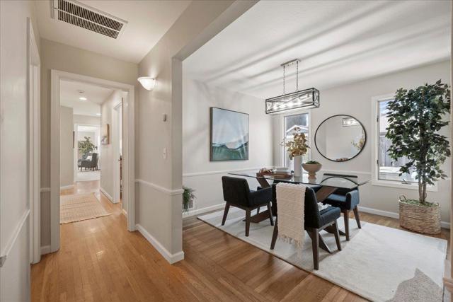 244 Hillview Avenue, Redwood City CA: https://media.crmls.org/mediaz/44622280-48c0-4d09-9f64-49baaff58d6a.jpg
