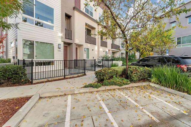 308 Flinder Place, San Jose CA: https://media.crmls.org/mediaz/4462c0a9-c255-4dca-8e80-3e5ec95811f6.jpg