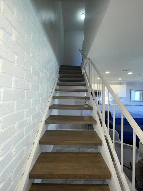 Image 20 of 28 For 72685 Raven Road 3