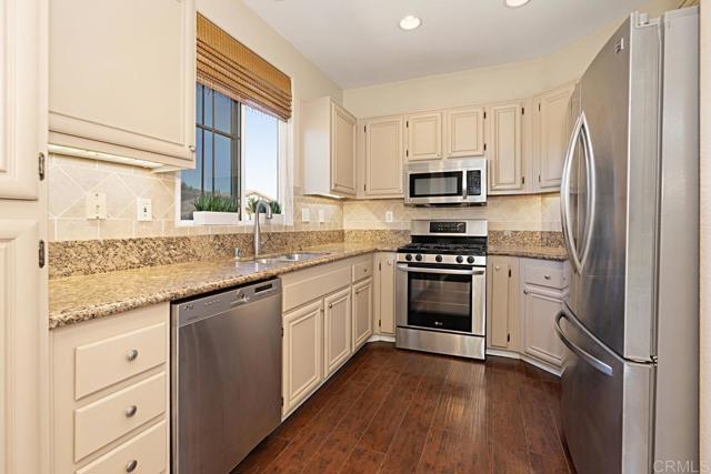 Detail Gallery Image 15 of 46 For 18861 Caminito Cantilena #43,  San Diego,  CA 92128 - 3 Beds | 2/1 Baths