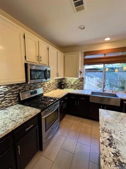 Image 5 of 19 For 1575 Moonbeam Lane
