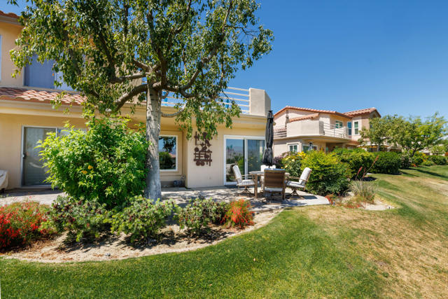 78337 Scarlet Court, La Quinta CA: https://media.crmls.org/mediaz/446511af-3260-4034-8903-d8468766eb08.jpg