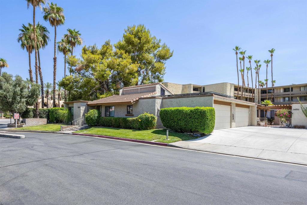 MLS #250044203SD image #11