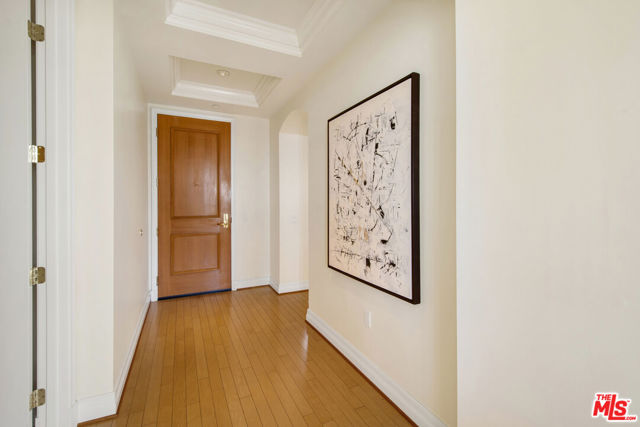 11847 Gorham Avenue, Los Angeles CA: https://media.crmls.org/mediaz/446672c0-f870-41f8-8b3a-5ba36d41102f.jpg