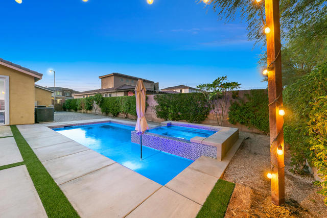 43820 Cape Cod Court, Indio CA: https://media.crmls.org/mediaz/4467e747-5837-41db-ac14-96ae0da80095.jpg