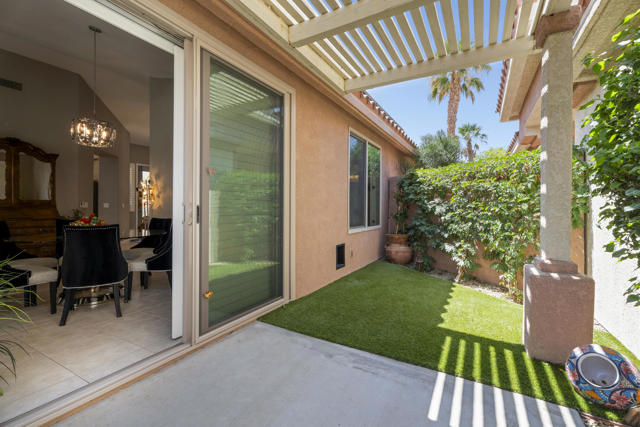 76804 Kybar Road, Palm Desert CA: https://media.crmls.org/mediaz/4467ffa3-0b0b-4092-be47-a835124ec3af.jpg