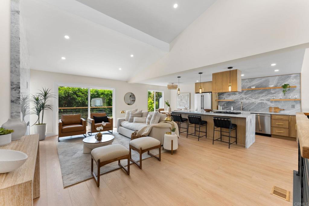 674 Hygeia Avenue - photo 15