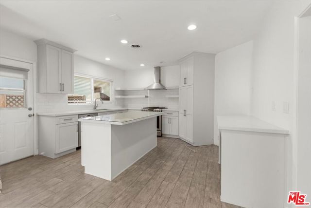 262 Macdonald Street, Pasadena CA: https://media.crmls.org/mediaz/44692ebf-65b5-493c-8359-d987c7b34c56.jpg