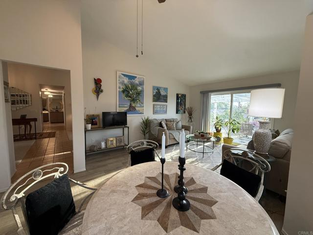 Detail Gallery Image 9 of 27 For 3439 Lakewood St, Carlsbad,  CA 92010 - 3 Beds | 2 Baths
