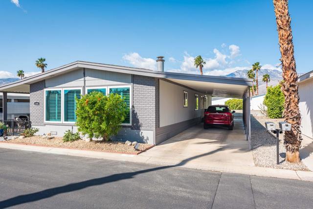160 Hilligoss Drive, Cathedral City CA: https://media.crmls.org/mediaz/4469d9da-a7f4-465b-888f-e86f914d936d.jpg