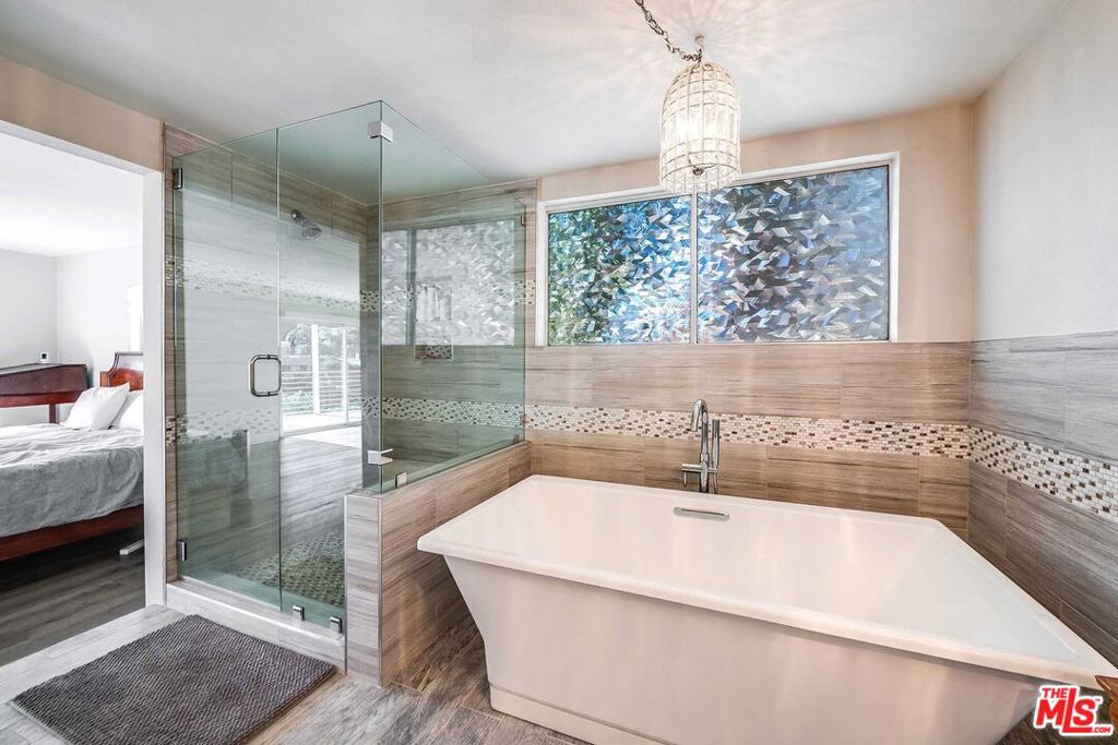3909 Glenridge DriveSherman Oaks image #29