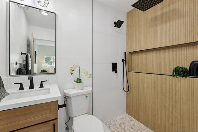 3821 Shiloh Rd, San Diego CA: https://media.crmls.org/mediaz/446c82f6-57c3-45aa-9c47-9b4c7cef9f0b.jpg