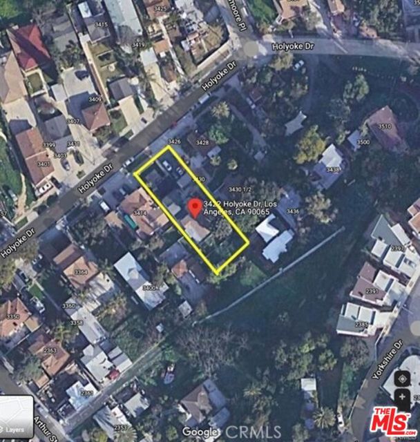 3422 Holyoke Drive, Los Angeles CA: https://media.crmls.org/mediaz/446cf7a9-3a54-4af0-b00c-0468d3da4386.jpg