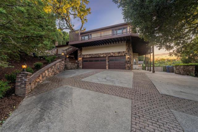 17255 Holiday Drive, Morgan Hill CA: https://media.crmls.org/mediaz/446d602b-27df-4645-8f32-194ca50ceb5f.jpg