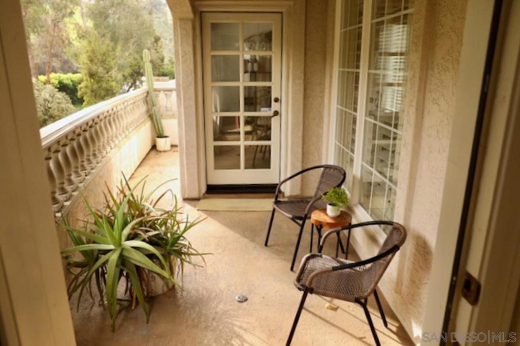 2862 Torrey Pines Rd - photo 18