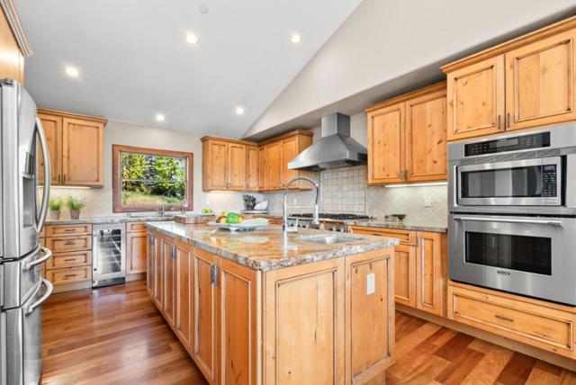 24101 Mountain Charlie Road, Los Gatos CA: https://media.crmls.org/mediaz/446f2f14-3eea-4620-b84a-c557de2d3958.jpg
