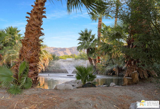 17555 Corkill Rd, Desert Hot Springs CA: https://media.crmls.org/mediaz/446fbc8c-c0fa-4d4c-bfbc-8beda8075be8.jpg