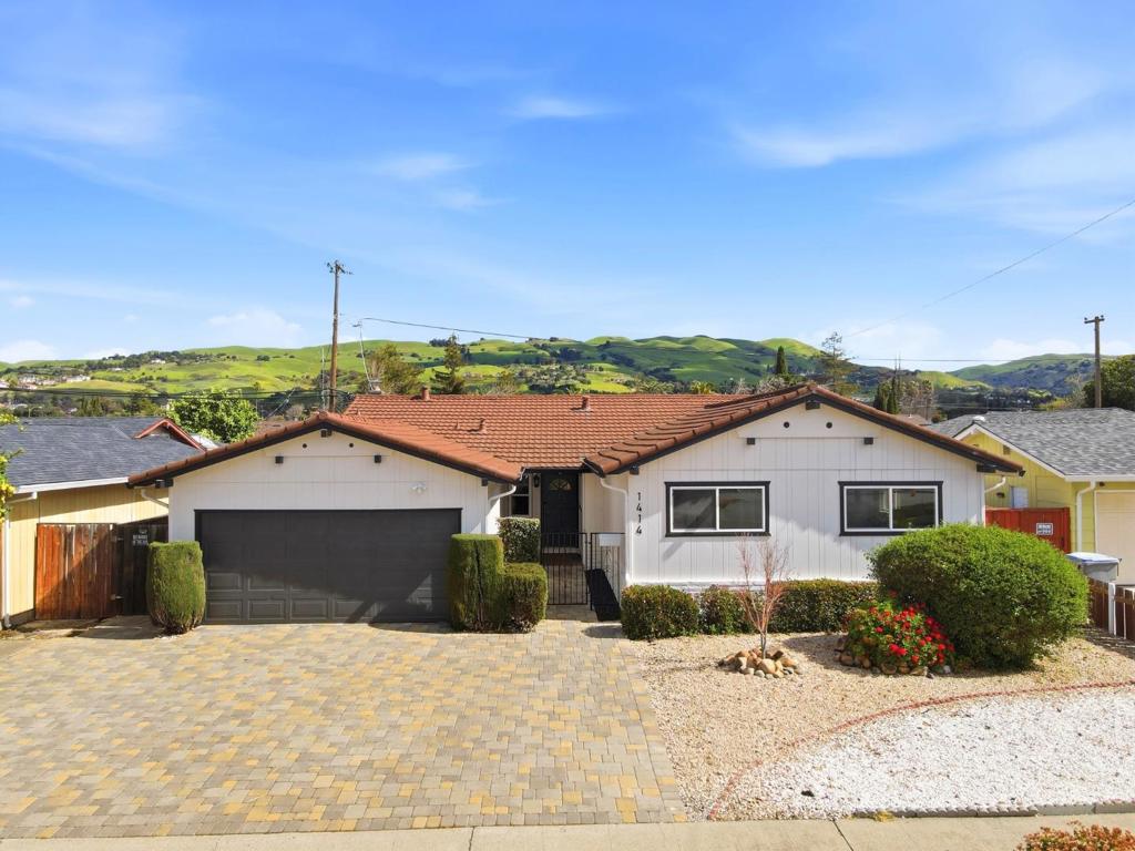 1414 Turlock Lane