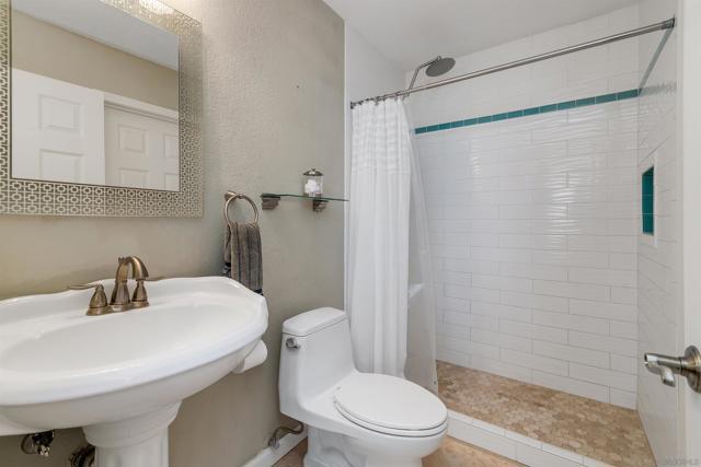 23606 Country Villa Rd, Ramona CA: https://media.crmls.org/mediaz/44712491-03c3-40e8-954f-3fa52432ca89.jpg