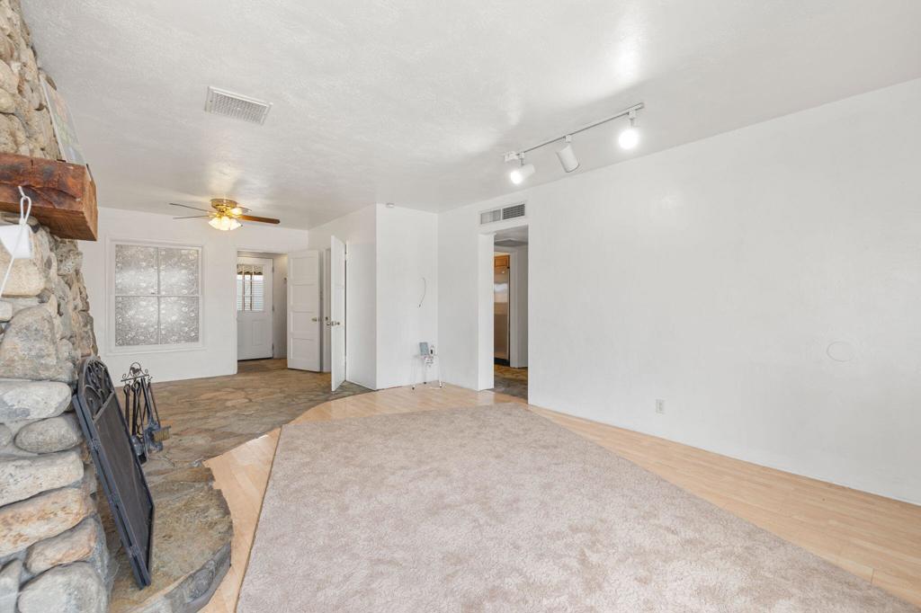 MLS #219136889DA image #12