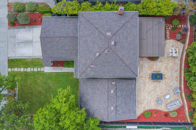 651 Starbush Drive, Sunnyvale CA: https://media.crmls.org/mediaz/4472a6a7-242e-43a1-b867-0f94b4d78956.jpg