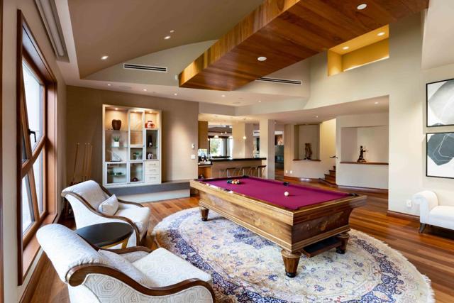 27500 La Vida Real, Los Altos Hills CA: https://media.crmls.org/mediaz/4474189f-b427-495f-aedc-eebe9d87cc3d.jpg