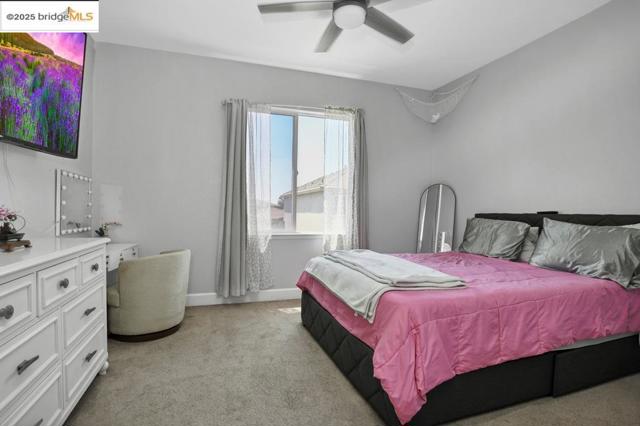 25 Solitude Ct, Oakley CA: https://media.crmls.org/mediaz/4474b58d-16c3-4fde-b7eb-cd9ec8232ddb.jpg