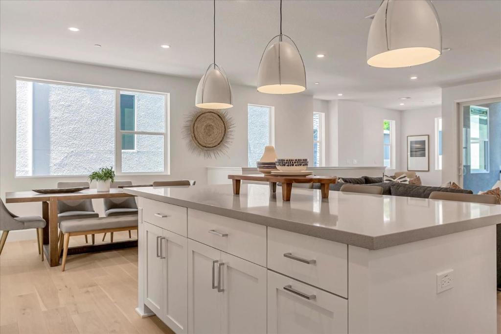 MLS #ML82028712 image #8