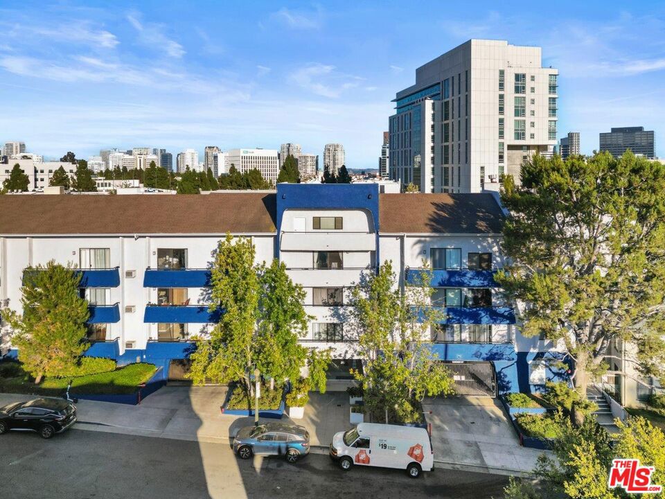 10982 Roebling Avenue #103