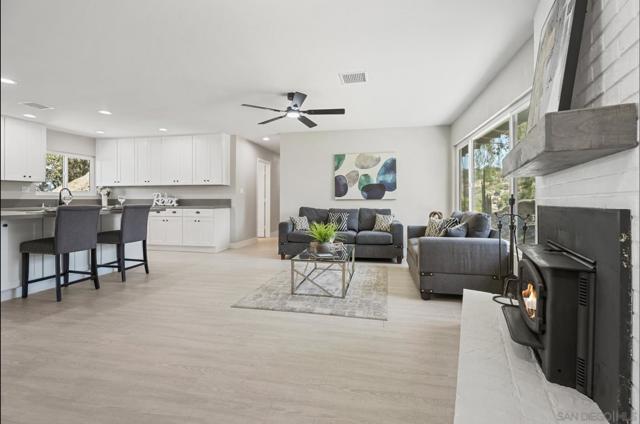 2523 San Vicente Road, Ramona CA: https://media.crmls.org/mediaz/4477fdcd-8f7b-4f12-88d1-04e59209dbcc.jpg