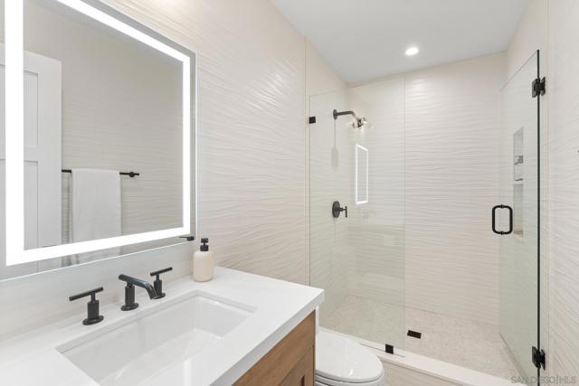 464 466 Westbourne, San Diego CA: https://media.crmls.org/mediaz/44786ffa-e710-4e04-a0c3-50b8811cf213.jpg