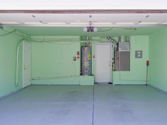 4950 Scarlett Way, San Jose CA: https://media.crmls.org/mediaz/4479fb5d-f37e-4b1c-956e-51d40a869f36.jpg