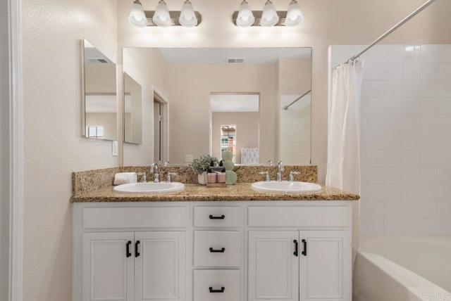 13020 La Porta Point, San Diego CA: https://media.crmls.org/mediaz/447c414e-bcb4-4e68-bd84-7b598f54f56e.jpg