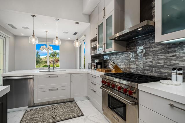 80840 Via Portofino, La Quinta CA: https://media.crmls.org/mediaz/447d744b-3463-47de-a0ce-fc79563c5e79.jpg