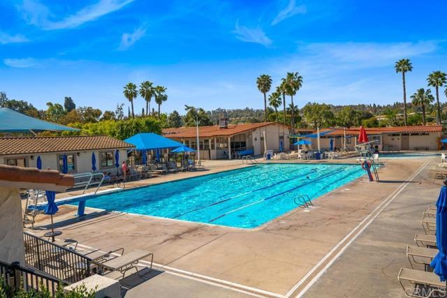 Detail Gallery Image 32 of 35 For 12228 Rancho Bernardo Rd #B,  San Diego,  CA 92128 - 1 Beds | 1 Baths