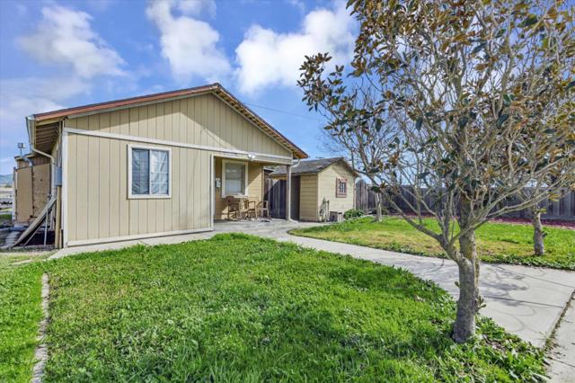 1204 Shore Road, Hollister CA: https://media.crmls.org/mediaz/447e83c9-6e30-4d43-9f47-8a0b77e79b94.jpg