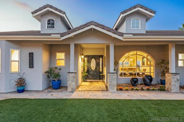 9420 Crest Drive, Spring Valley CA: https://media.crmls.org/mediaz/447fab41-f14e-4681-99e6-6a1f659aef43.jpg