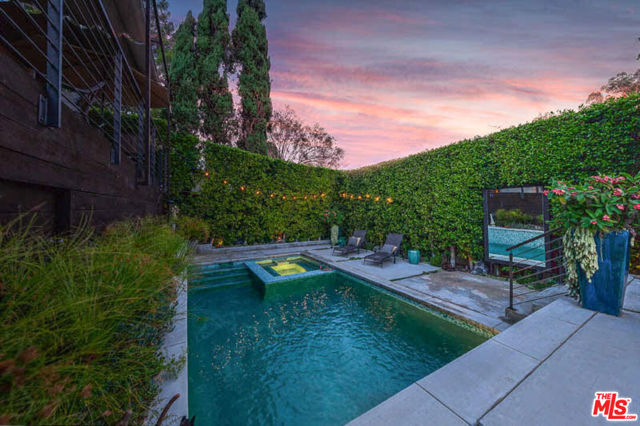 8573 Appian Way, Los Angeles CA: https://media.crmls.org/mediaz/44810f9d-7346-4d3a-9bef-69ab418ddb0c.jpg