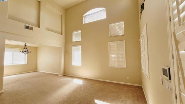 Image 4 of 39 For 4008 Madison Pointe Way
