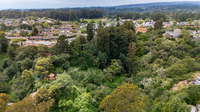 6034 Thurber Lane, Santa Cruz CA: https://media.crmls.org/mediaz/4481b7bb-8f85-4f8f-9fde-da36f2b2ec35.jpg