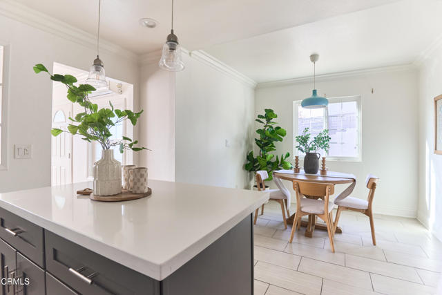 401 Del Norte Street, Los Angeles CA: https://media.crmls.org/mediaz/448258ad-4ea9-429a-a3ea-bcc2dbbfdcb2.jpg